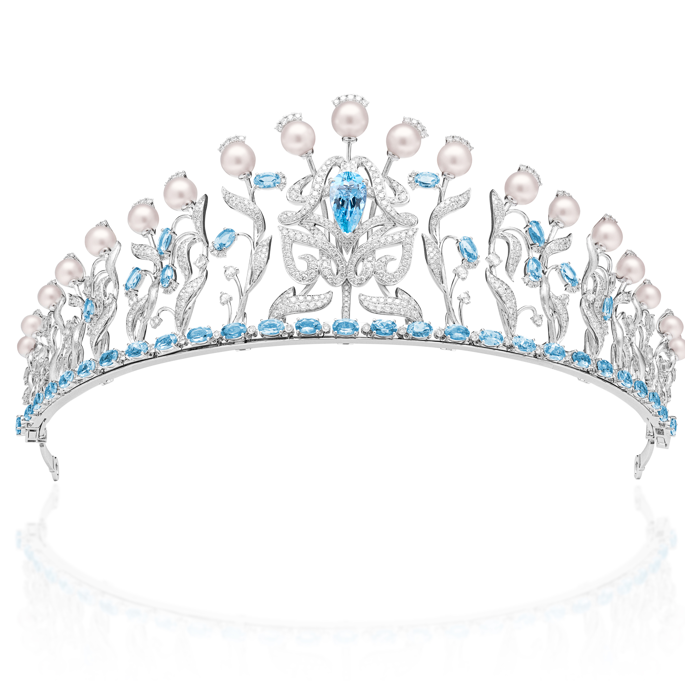 Dreamland of Coloured Gemstones Shimmers in Zane Young