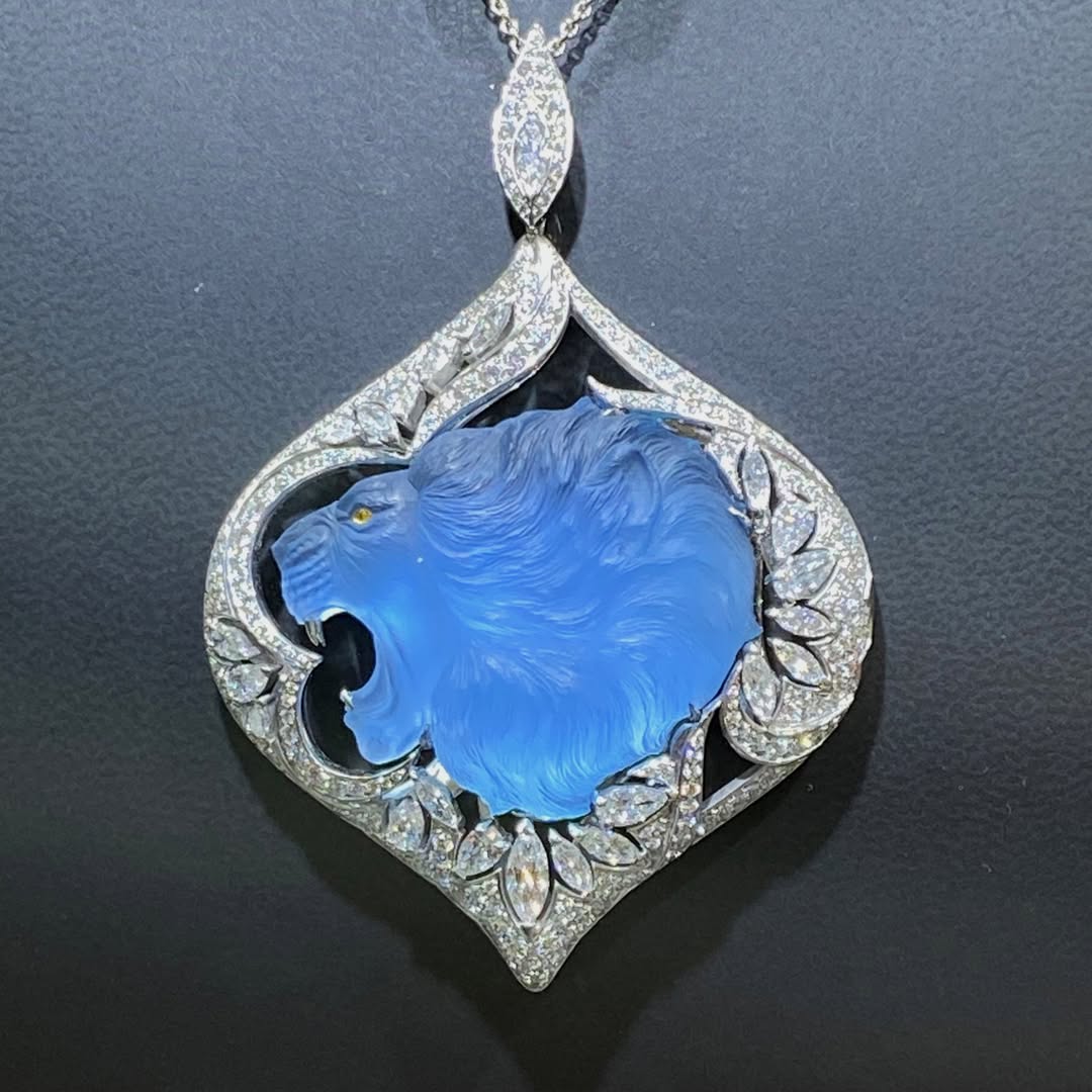 Natural-color aquamarine (69 carats) from the legendary Santa Maria de Itabira mine in Brazil, hand-carved by Alfred Zimmermann – by Renée Newman