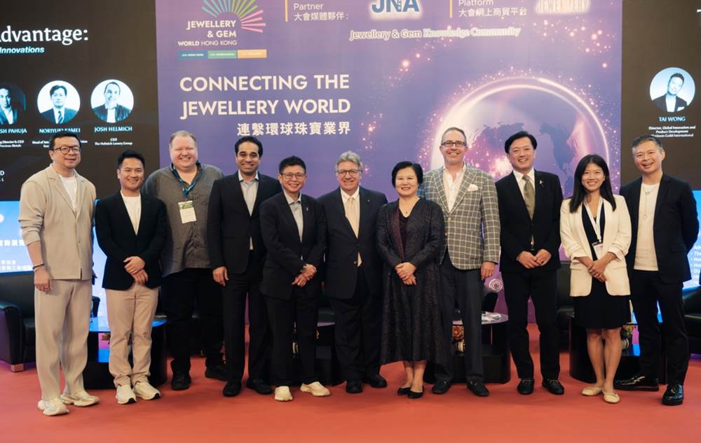 Expert Panel at Jewellery and Gem WORLD Hong Kong Upholds the Platinum Advantage Amid Global Surge in Demand