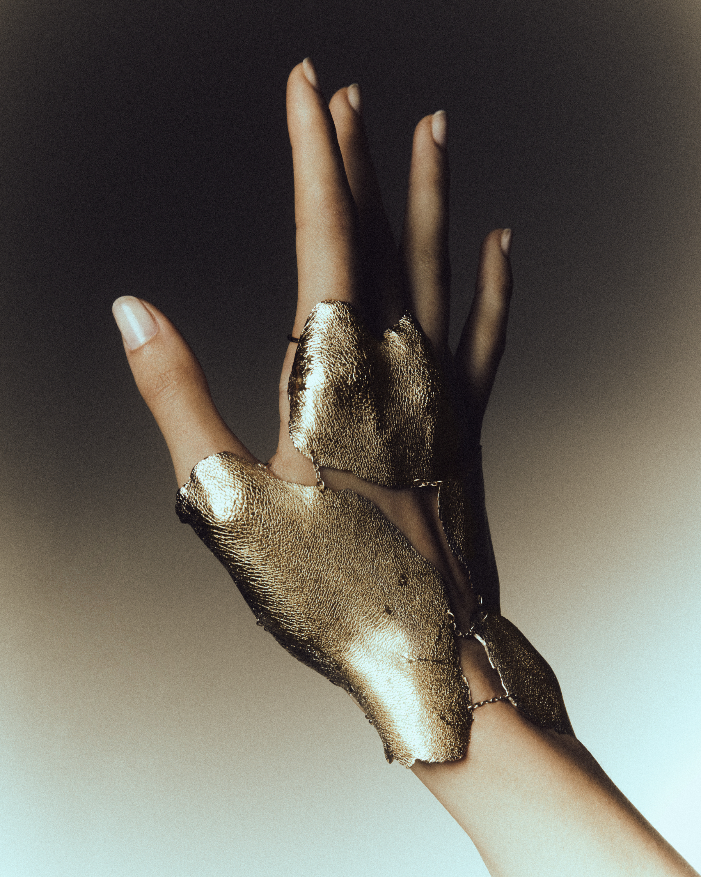 DESIGNERS’ VILLAGE – An overview of the emerging contemporary scene in GemGenève