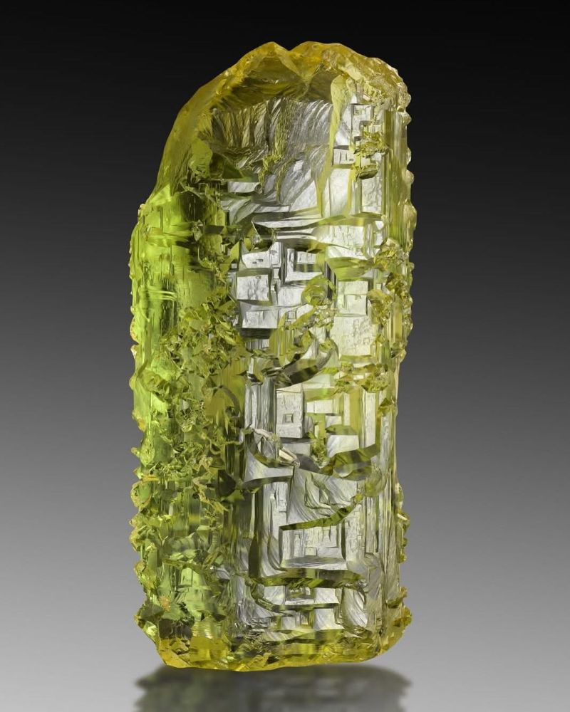 Yet Another Underappreciated Gemstone: Heliodor – by Rui Galopim de Carvalho