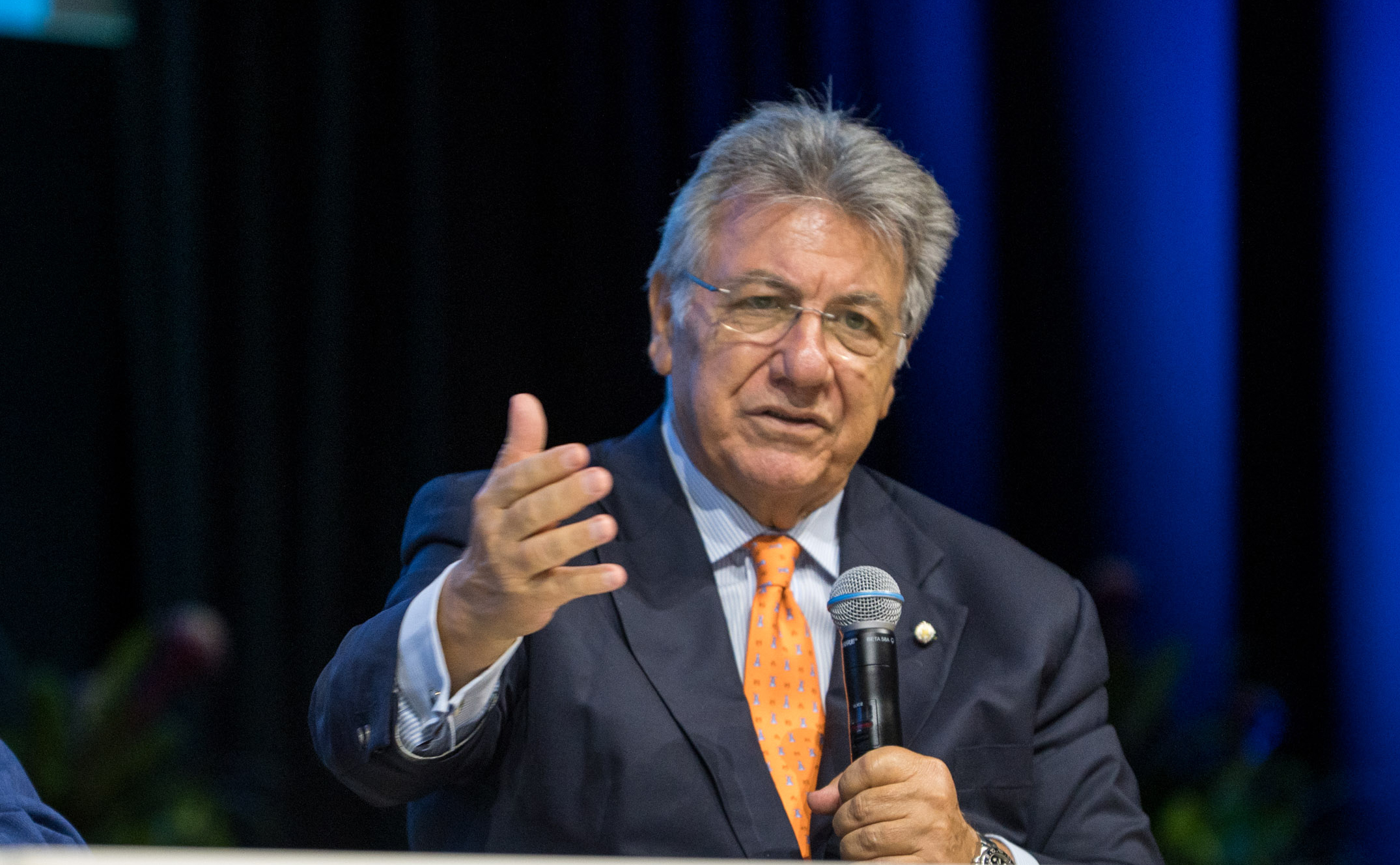 CIBJO Congress Concludes, General Assembly, Re-elects Gaetano Cavalieri as President
